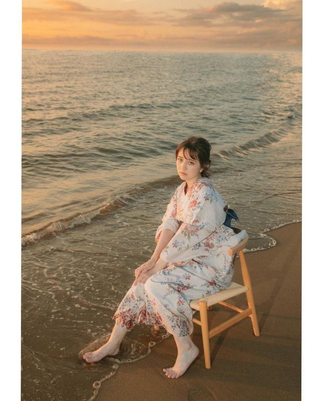 ⁡長岡まつり、新潟まつりも近づいてきました！⁡ヘアセット2,500円浴衣着付2,500円セットで4,500円👈🉐⁡8/2(火)は定休日ですが着付けヘアセットのみご予約受付します🙆‍♀️人気の時間帯はほぼ埋まってきていますがまだ受付しております！⁡お気軽にお問い合わせ下さい😊ご予約は当サロン公式LINEからお願いします！⁡（LINE《公式アカウント》から「decentage」または「ディセンタージュ」で検索お願いします）⁡⁡ 【キャンセルポリシーについて】キャンセルされる際は2日前までに、ご連絡は当サロン公式LINEからお願いいたします。［キャンセル料金］キャンセル料は以下の通り頂戴いたします。・2日前まで：なし・前日キャンセルの場合：施術料金の50%・当日キャンセルの場合：施術料金の70%・無断キャンセルの場合：施術料金の100%⁡その他詳細はご予約の際に改めてご案内させていただきます。⁡💇🏻‍♀️&💄 斉藤 @hitomi_saito📸 樋口 @decentage_higuchimodel @yuliyan1018 ⁡——-✄———-✄ ———-✄ ———-✄OPEN  10:00 - 20:00SUN & HOLIDAY  10:00 - 19:00CLOSE  Mon. Teu. 3rd Sun⁡公式LINE ID:decentage☎︎:0252017385〠:新潟市中央区古町通7番町1001-1⁡お問い合わせはDMまたはLINE《公式アカウント》から「decentage」または「ディセンタージュ」で検索お願いします。ホットペッパーネット予約は、当アカウントトップページリンク先からお願いします！——-✄———-✄ ———-✄ ———-✄⁡#ディセンタージュ#DECENTAGE#新潟 #新潟市 #古町 #新潟美容師 #新潟セットサロン #セットサロン新潟 #新潟ヘアセット #ヘアセット新潟 #新潟まつり#長岡まつり#長岡花火 #長岡まつり大花火大会 #ぎおん柏崎まつり #柏崎まつり #阿賀野川ござれや花火 #片貝まつり #片貝花火 #新潟浴衣 #浴衣新潟⁡#新潟で一番ダメージレスなサロン⁡#スタッフ募集中#学生アルバイト募集中将来美容師に興味がある高校生・美専学生の方はお気軽にお問い合わせください！⁡詳細はリクルート投稿ページをご覧ください！